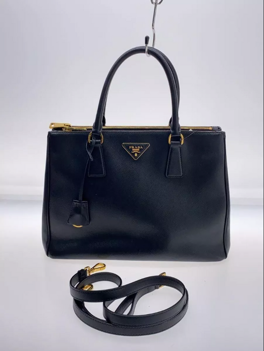 PDA shoulder bag leather Black plain Used