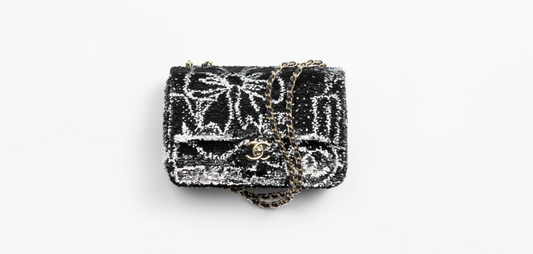 Fall-Winter 2024/25 Pre-Collection   Flap Bag   Sequins & Gold-Tone Metal  Black & White