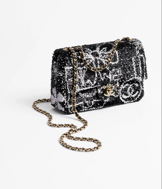 Fall-Winter 2024/25 Pre-Collection   Flap Bag   Sequins & Gold-Tone Metal  Black & White